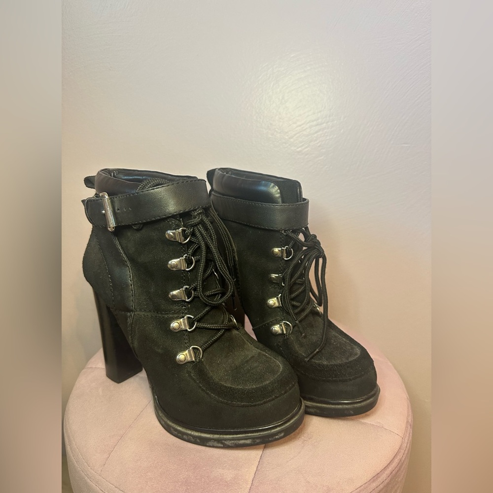 Nine West Women’s Black Suede Leather Smokino Chunky Platform Booties Size 7 1/2